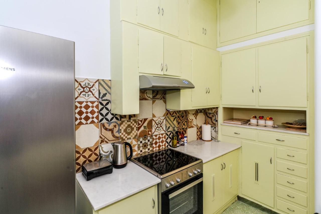The Elegant. Spacious City Center Apartment. Iraklion Buitenkant foto