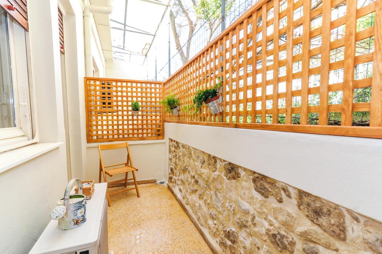The Elegant. Spacious City Center Apartment. Iraklion Buitenkant foto