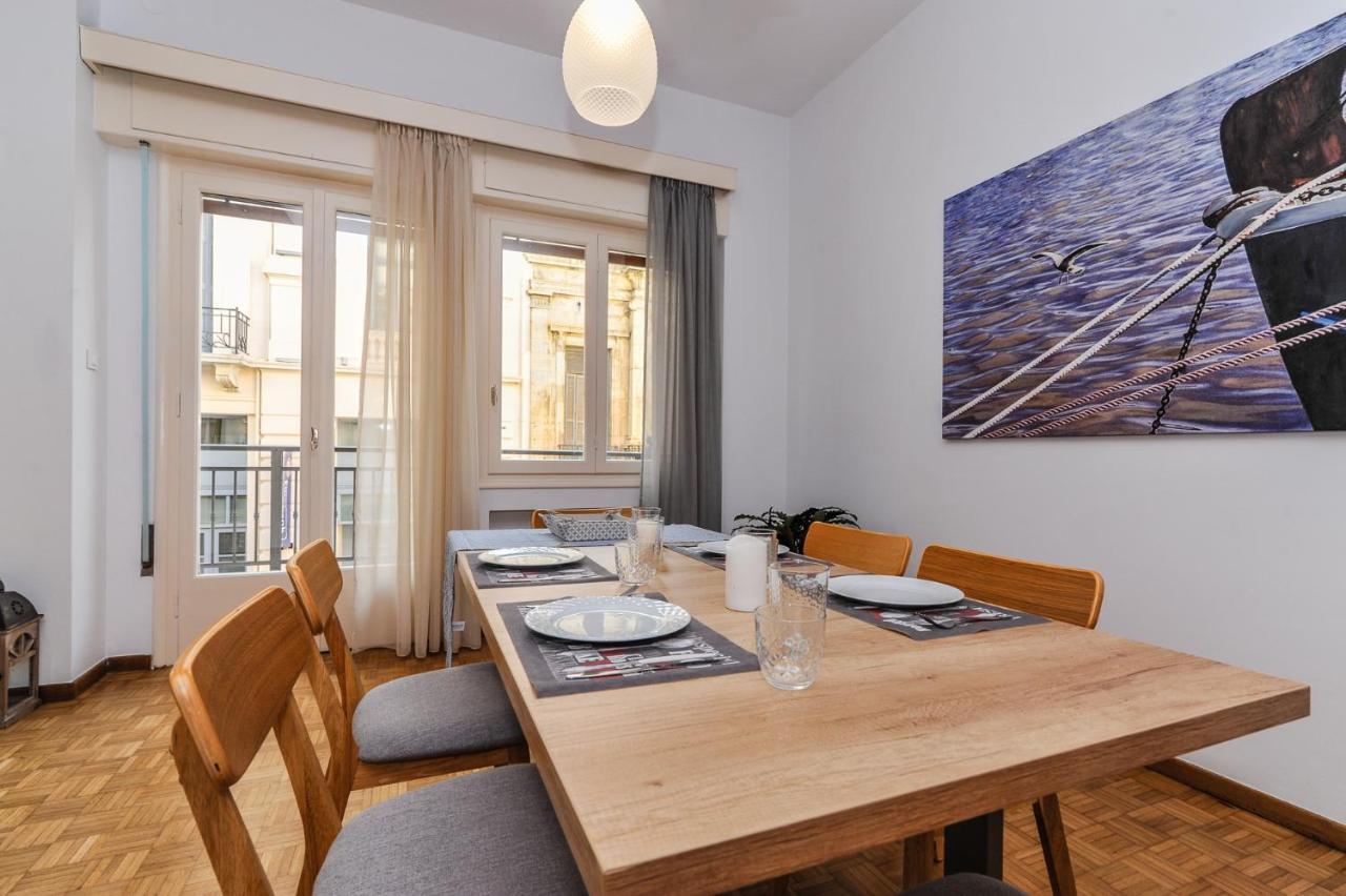 The Elegant. Spacious City Center Apartment. Iraklion Buitenkant foto