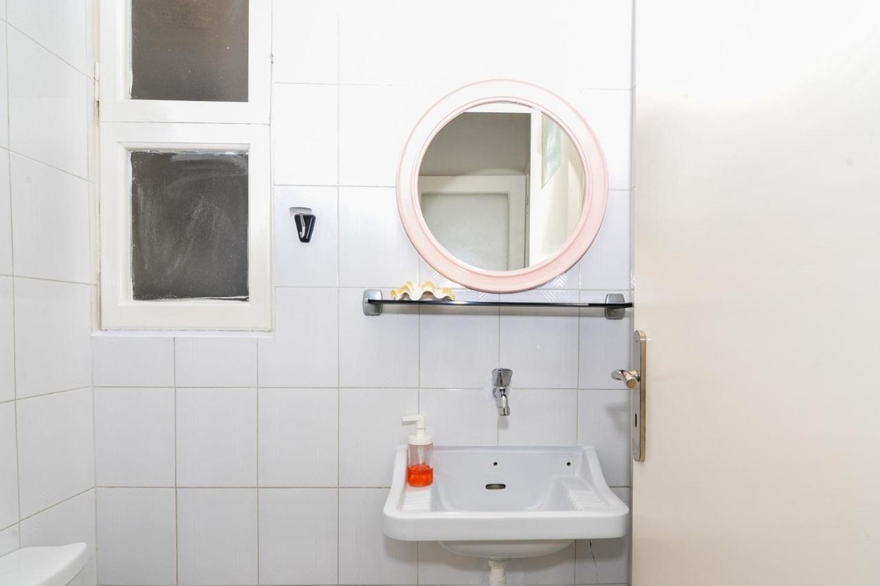 The Elegant. Spacious City Center Apartment. Iraklion Buitenkant foto