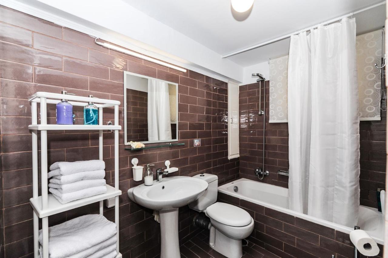 The Elegant. Spacious City Center Apartment. Iraklion Buitenkant foto